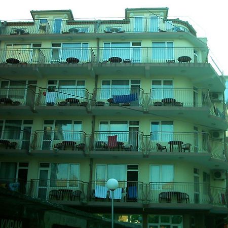 Семеен Хотел Елена Палас Nessebar Exterior foto